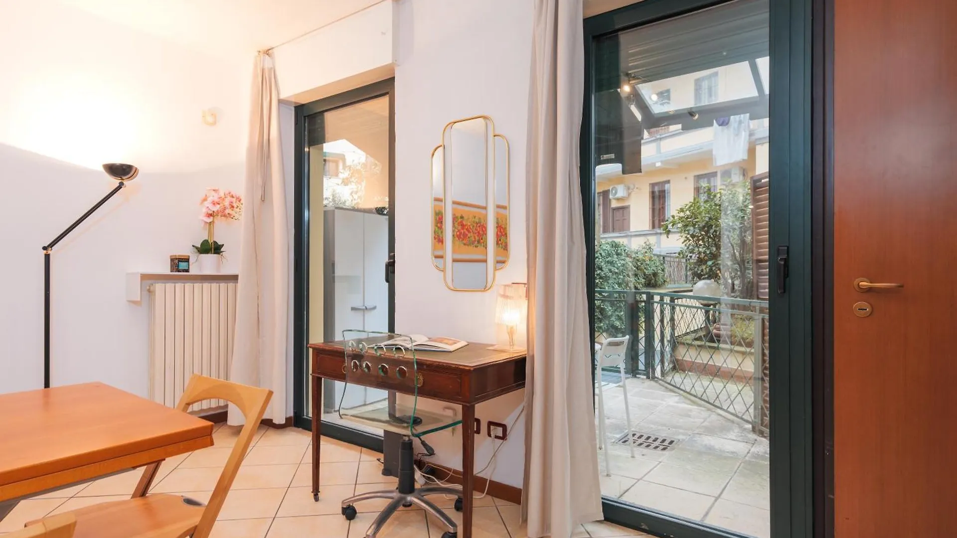 Keys Of Italy - Salutati Stylish Bedroom Apartment Milano