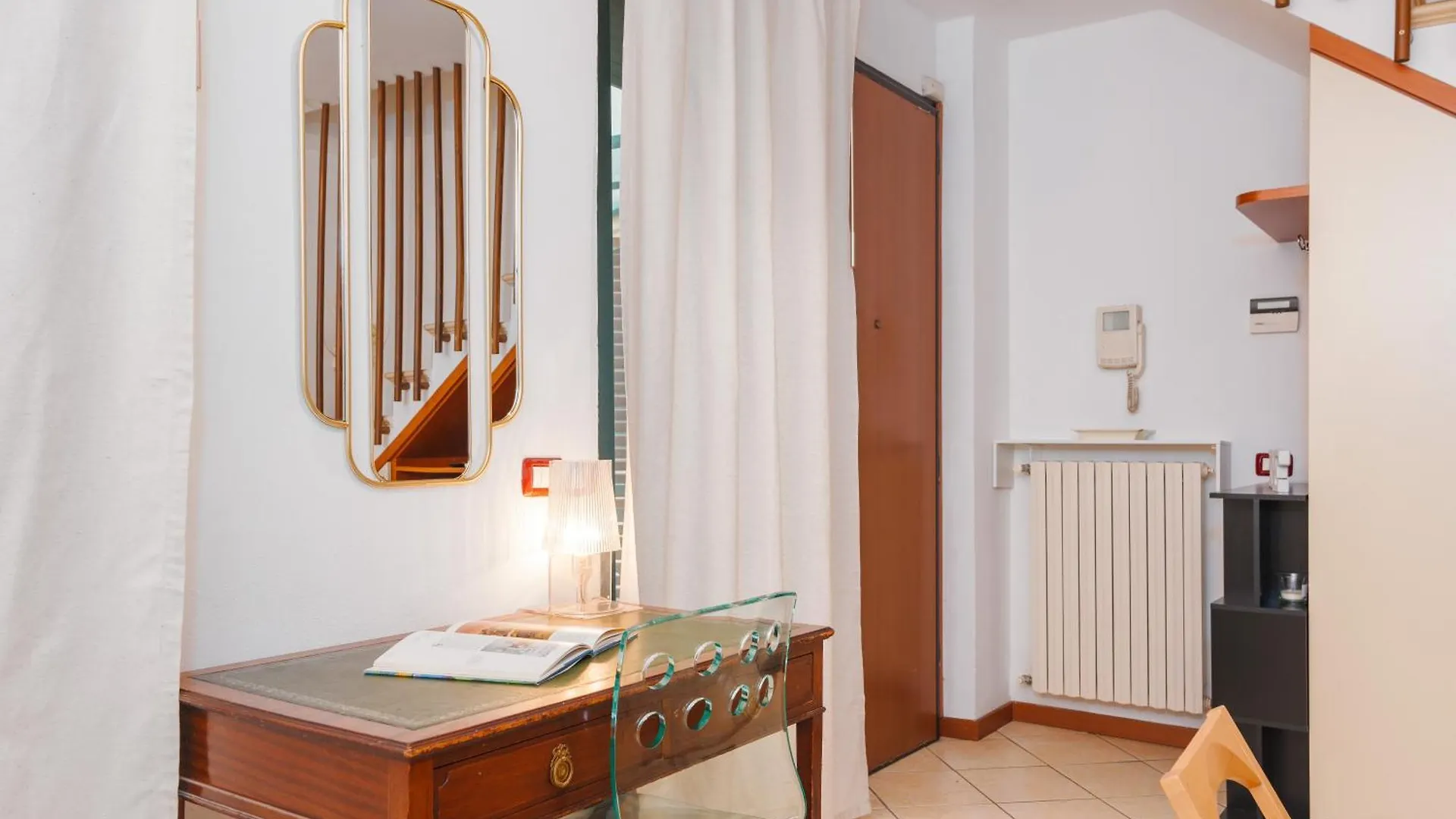 Keys Of Italy - Salutati Stylish Bedroom Apartment Milano