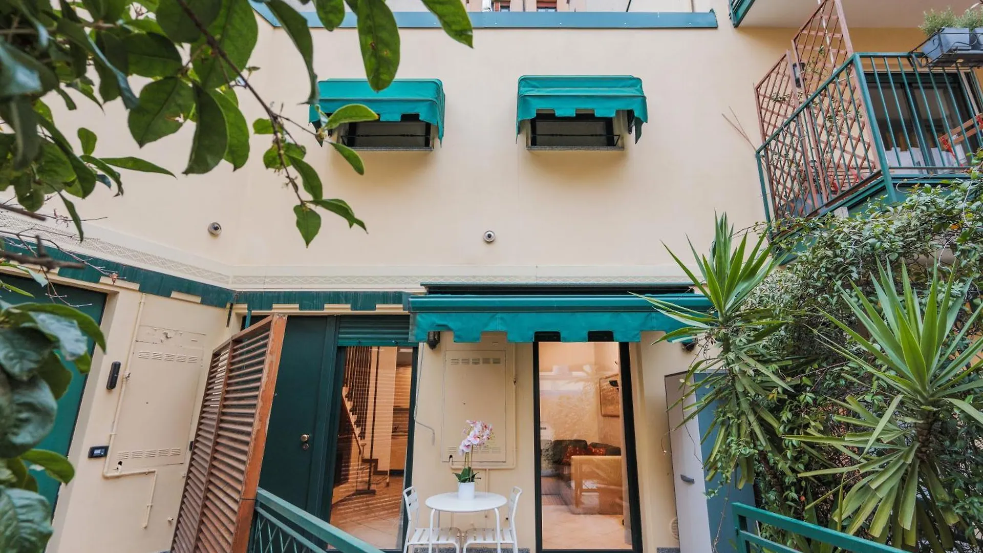 Keys Of Italy - Salutati Stylish Bedroom Apartment Milano