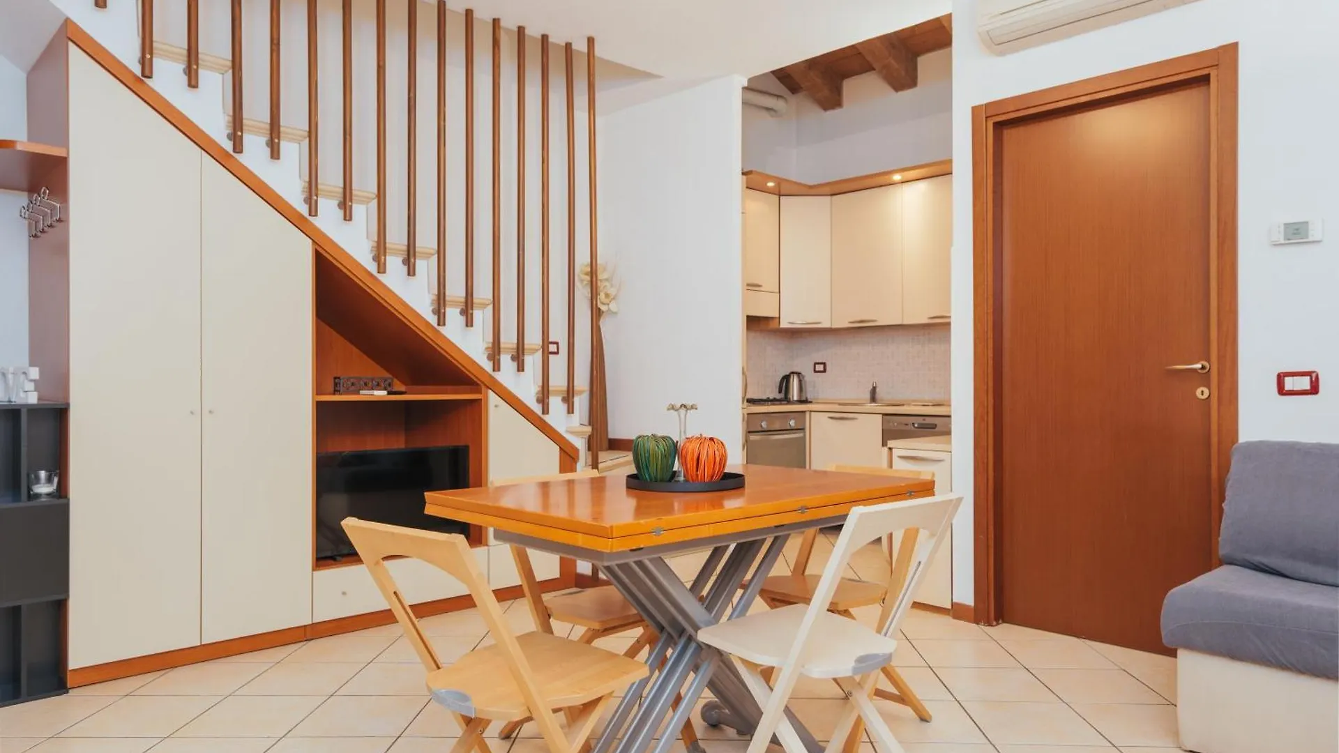 Keys Of Italy - Salutati Stylish Bedroom Apartment Milan