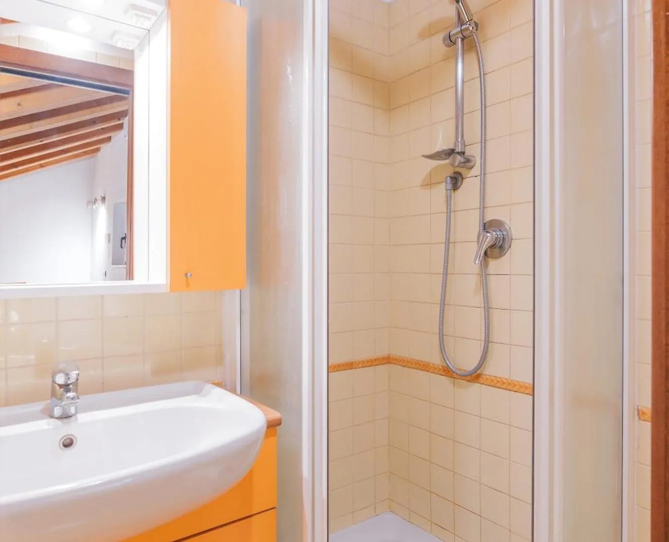 Keys Of Italy - Salutati Stylish Bedroom Apartment Milan